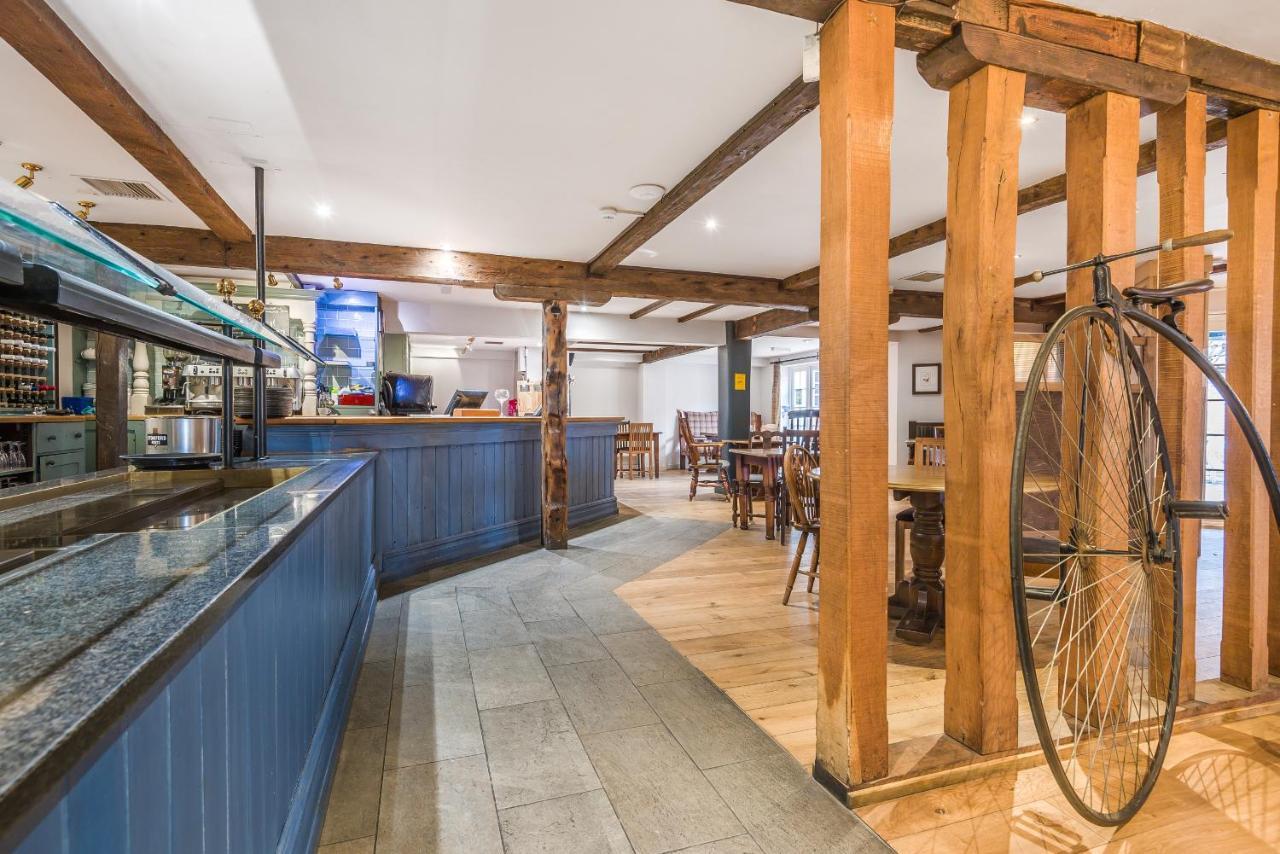 The Walhampton Arms Bed and Breakfast Lymington Buitenkant foto
